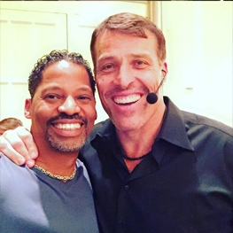 Tony Robbins : Entrepreneur, Coach, Mentor and Thought Leader